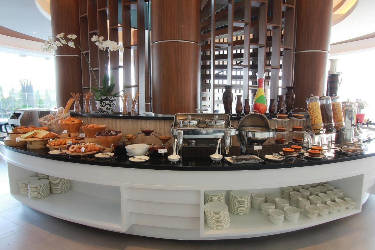 Grandia Hotel Bandung Exterior foto