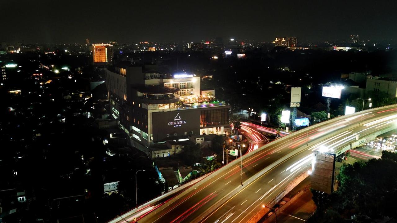 Grandia Hotel Bandung Exterior foto