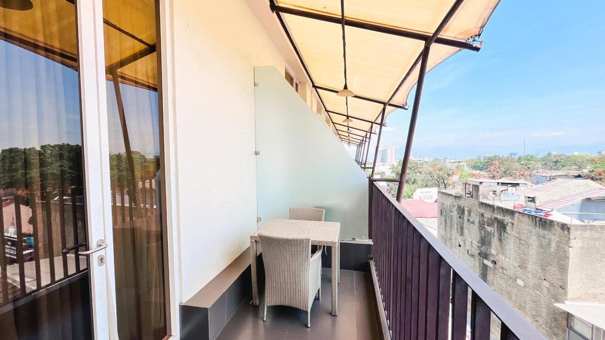 Grandia Hotel Bandung Exterior foto